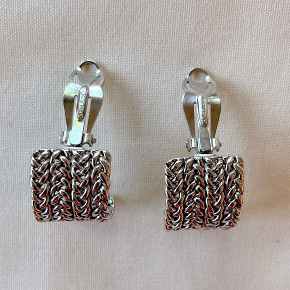 Erwin Pearl Silver Earrings - Picture 7 of 15